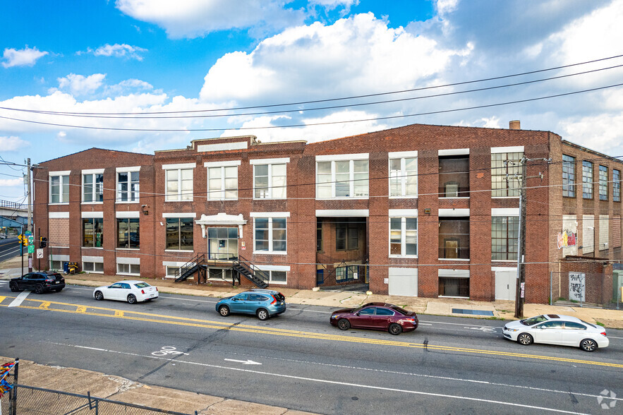 3775 Kensington Ave, Philadelphia, PA en venta - Foto del edificio - Imagen 2 de 6