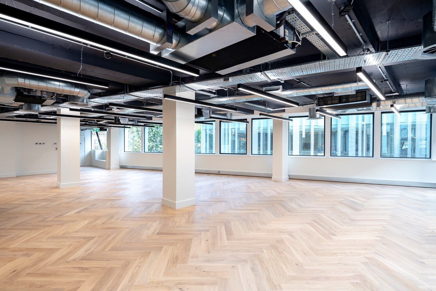 78 New Oxford St, London en alquiler Foto del edificio- Imagen 1 de 3