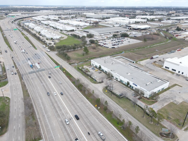 6360 W Sam Houston Pky N, Houston, TX en alquiler - Foto del edificio - Imagen 3 de 6