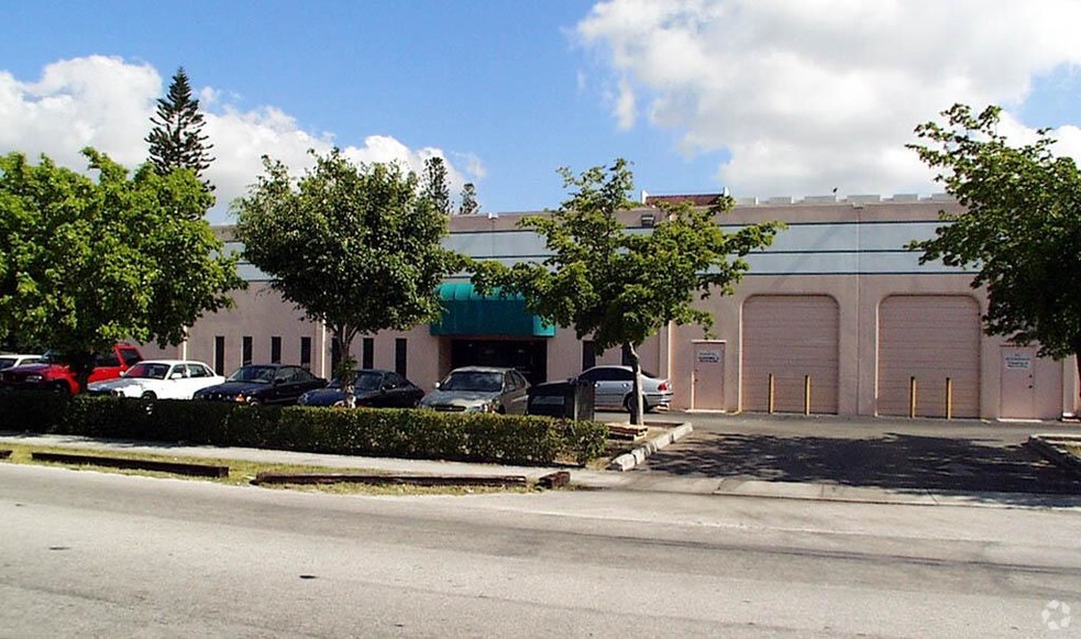 1803-1897 NE 146th St, Miami, FL en alquiler - Otros - Imagen 3 de 16