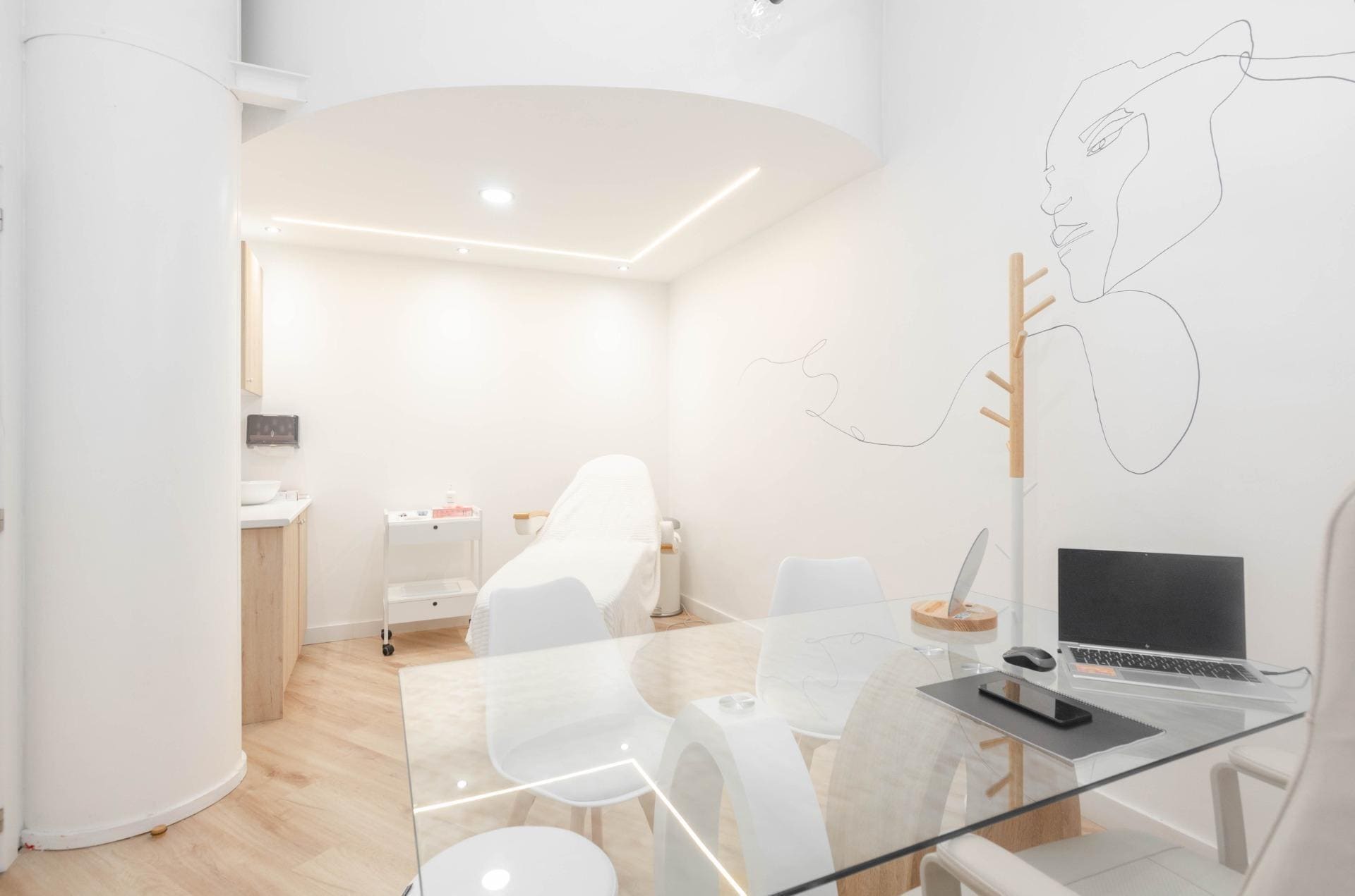 Local en Oviedo, Asturias en venta Foto del interior- Imagen 1 de 31