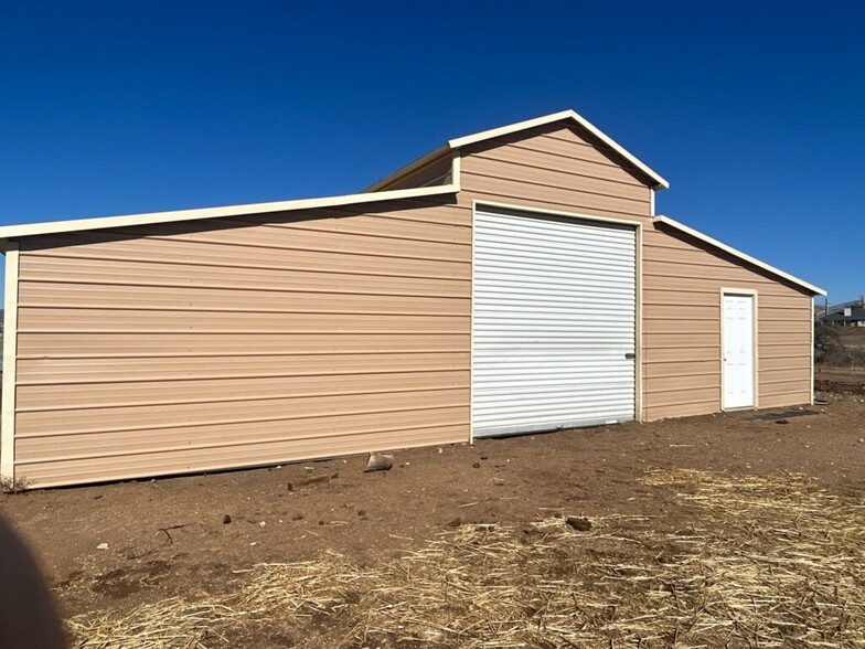 Woodford-Tehachapi Road, Golden Hills, CA en alquiler - Foto del edificio - Imagen 3 de 3