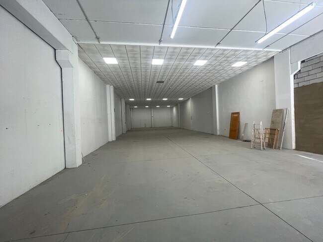 Más detalles de Nave en alquiler