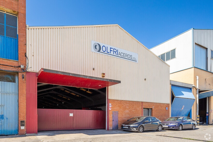 Nave en Ripollet, Barcelona en venta - Foto del edificio - Imagen 1 de 6