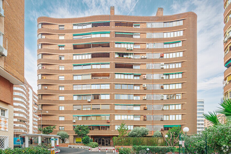 Calle Bolivia, 13-17, Madrid, Madrid en venta - Foto principal - Imagen 1 de 1