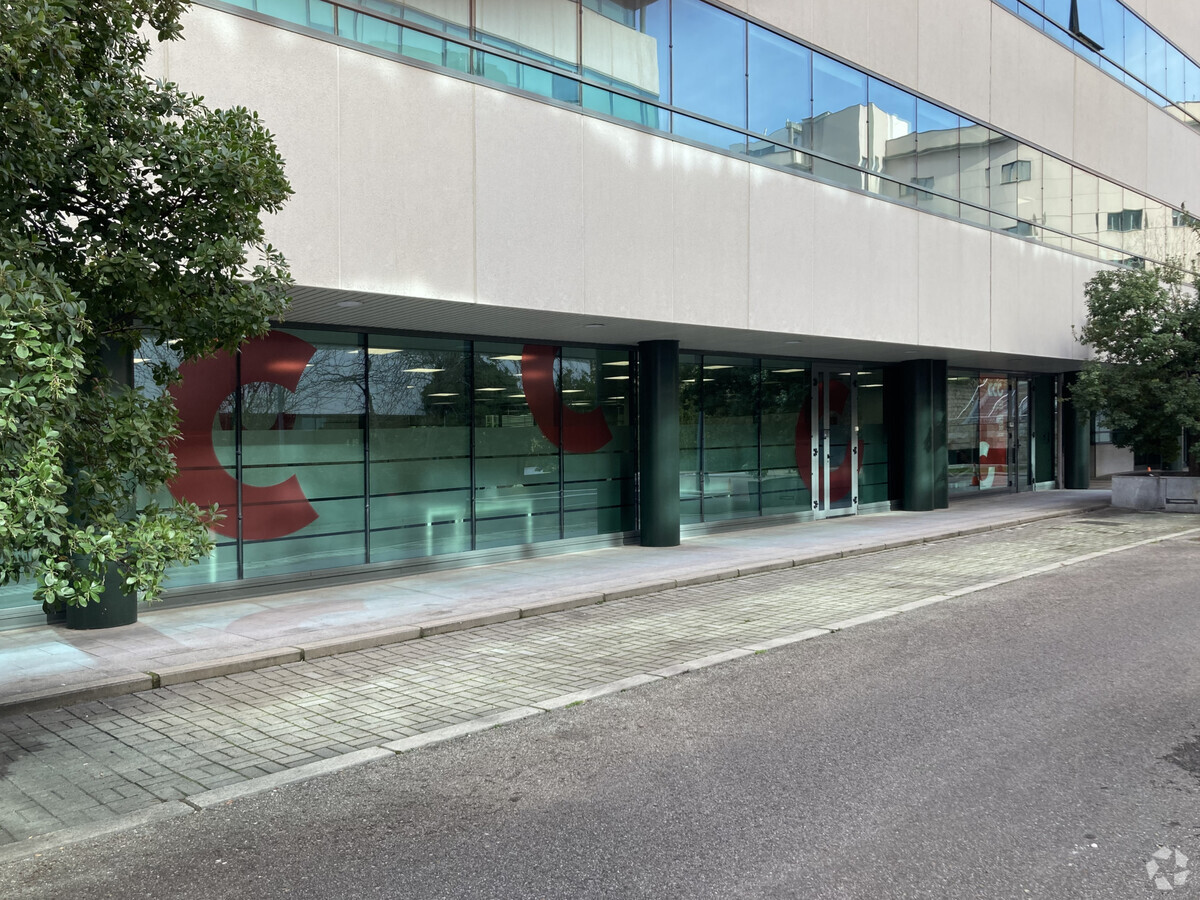 Avenida Institución Libre de Enseñanza, 37 C, Madrid, MAD 28037 - Unidad Módulo 2 -  - Foto del interior - Image 1 of 11