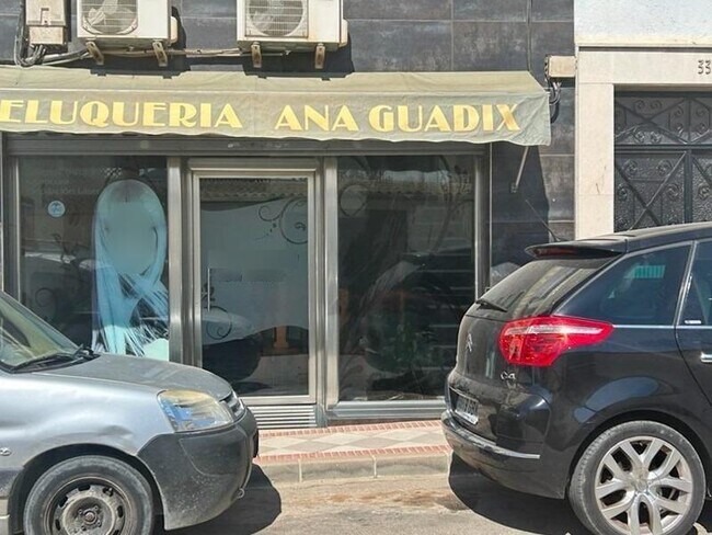 Más detalles de Calle San Pablo, 33-33, Atarfe - Local en venta