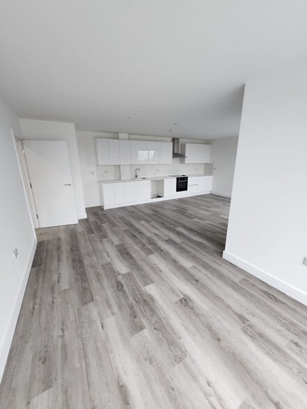 59 Staines Rd W, Sunbury On Thames en venta - Foto del edificio - Imagen 2 de 10