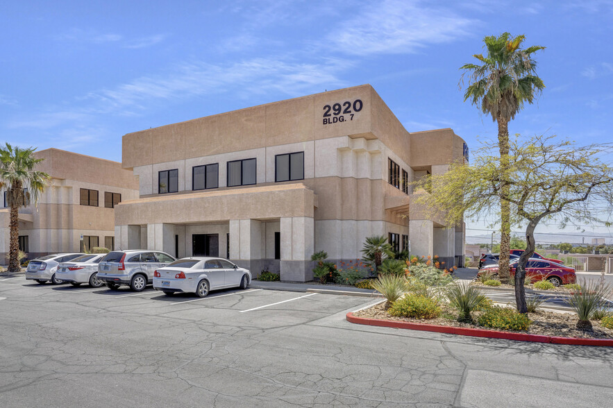 2920 N Green Valley Pky, Henderson, NV en venta - Foto del edificio - Imagen 2 de 13