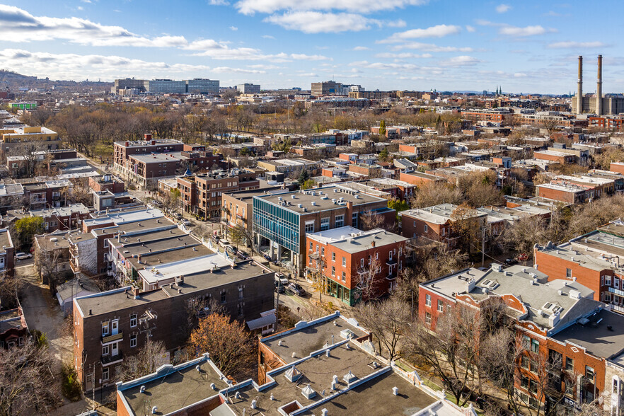 1375 Av Laurier E, Montréal, QC en venta - Vista aérea - Imagen 1 de 10