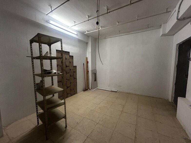 Local en Córdoba, Córdoba en venta - Foto del interior - Imagen 2 de 2