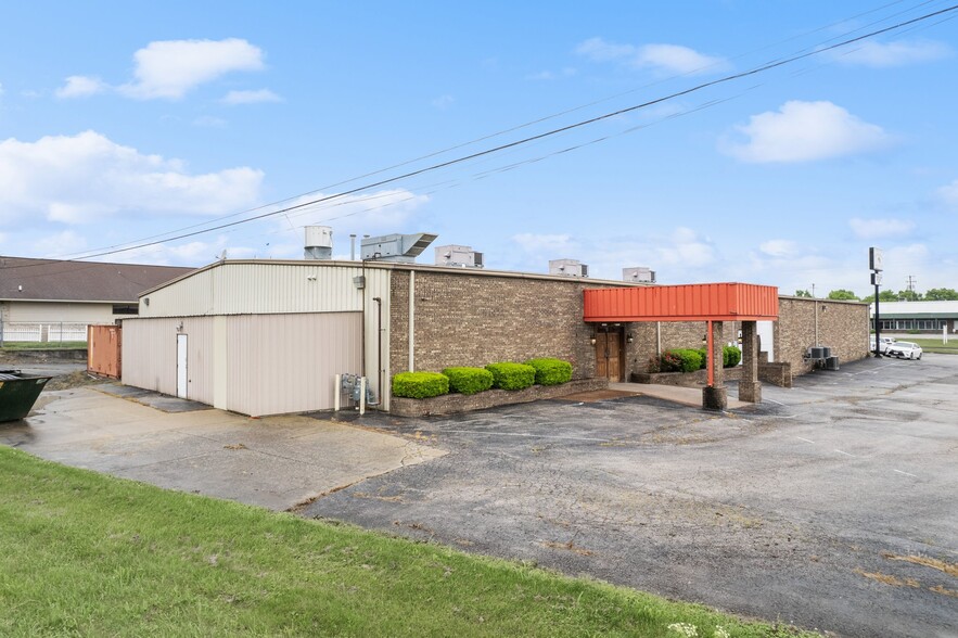 470 Tucker Dr, Maysville, KY en venta - Foto del edificio - Imagen 2 de 56