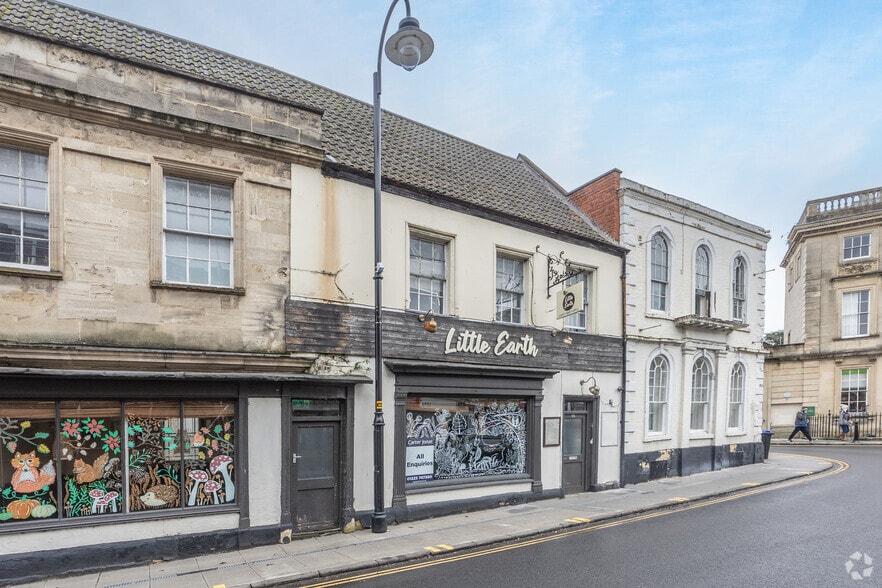 66 Fore St, Trowbridge en venta - Foto del edificio - Imagen 3 de 8