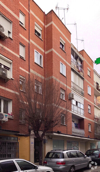 Calle San Pedro, 8, Aranjuez, Madrid en venta - Foto del edificio - Imagen 2 de 2