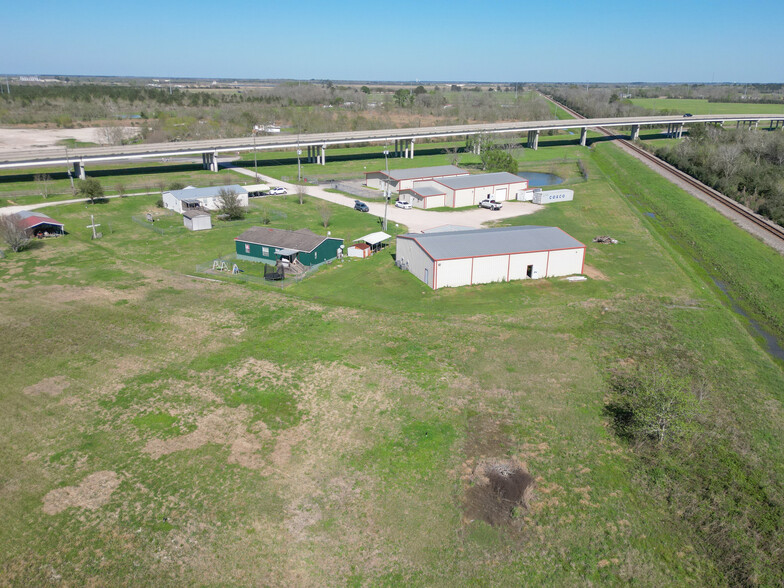 9335 FM 1960, Dayton, TX en venta - Foto principal - Imagen 1 de 27