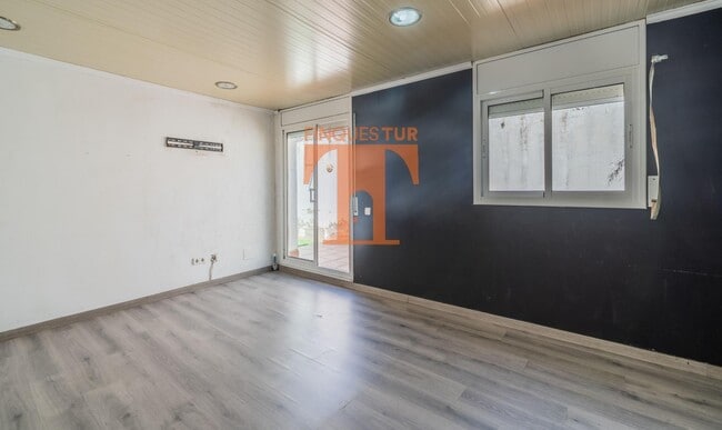 Más detalles de Edificio residencial​ en venta