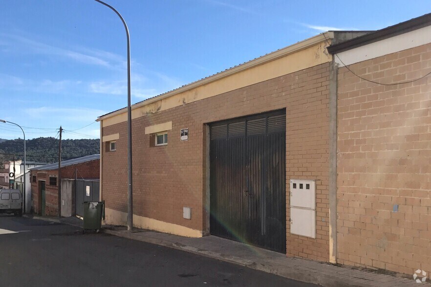 Calle Alfareros, 11, San Martín de Valdeiglesias, Madrid en venta - Foto del edificio - Imagen 2 de 3