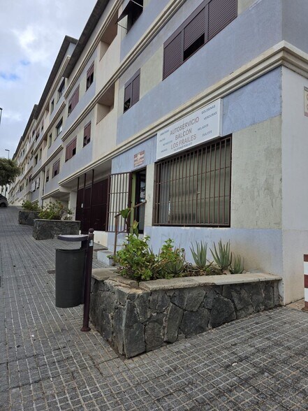 Local en Las Palmas de Gran Canaria, Las Palmas en venta - Foto del edificio - Imagen 2 de 11