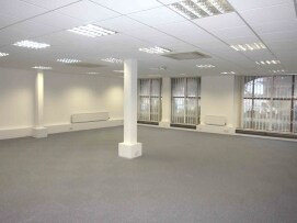 2 The Square, Swindon en venta - Foto del interior - Imagen 2 de 3