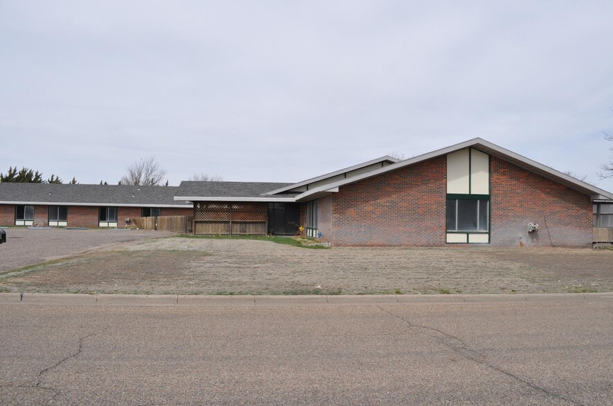 108 Aspen Rd, Goodland, KS en venta - Foto principal - Imagen 1 de 1