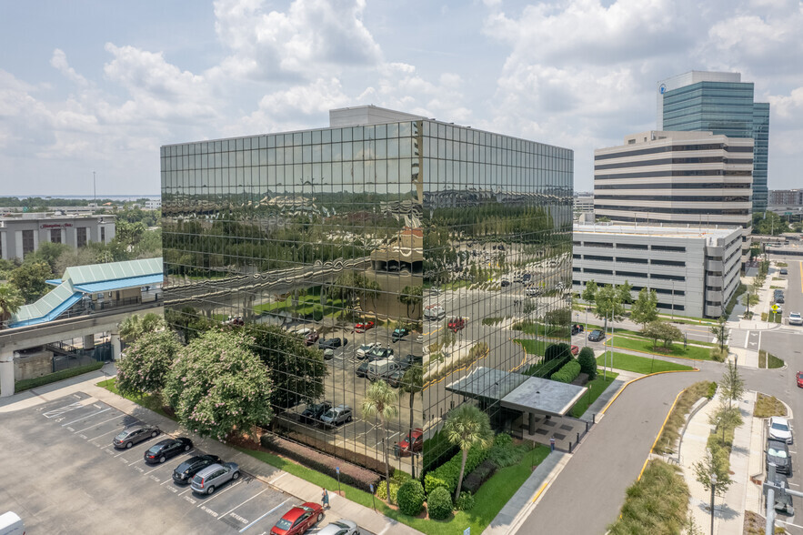 1300 Riverplace Blvd, Jacksonville, FL en alquiler - Foto del edificio - Imagen 3 de 6