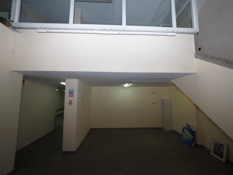 View Photo