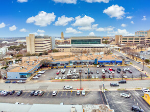 3409-3437 W 7th St, Fort Worth, TX - vista aérea  vista de mapa - Image1