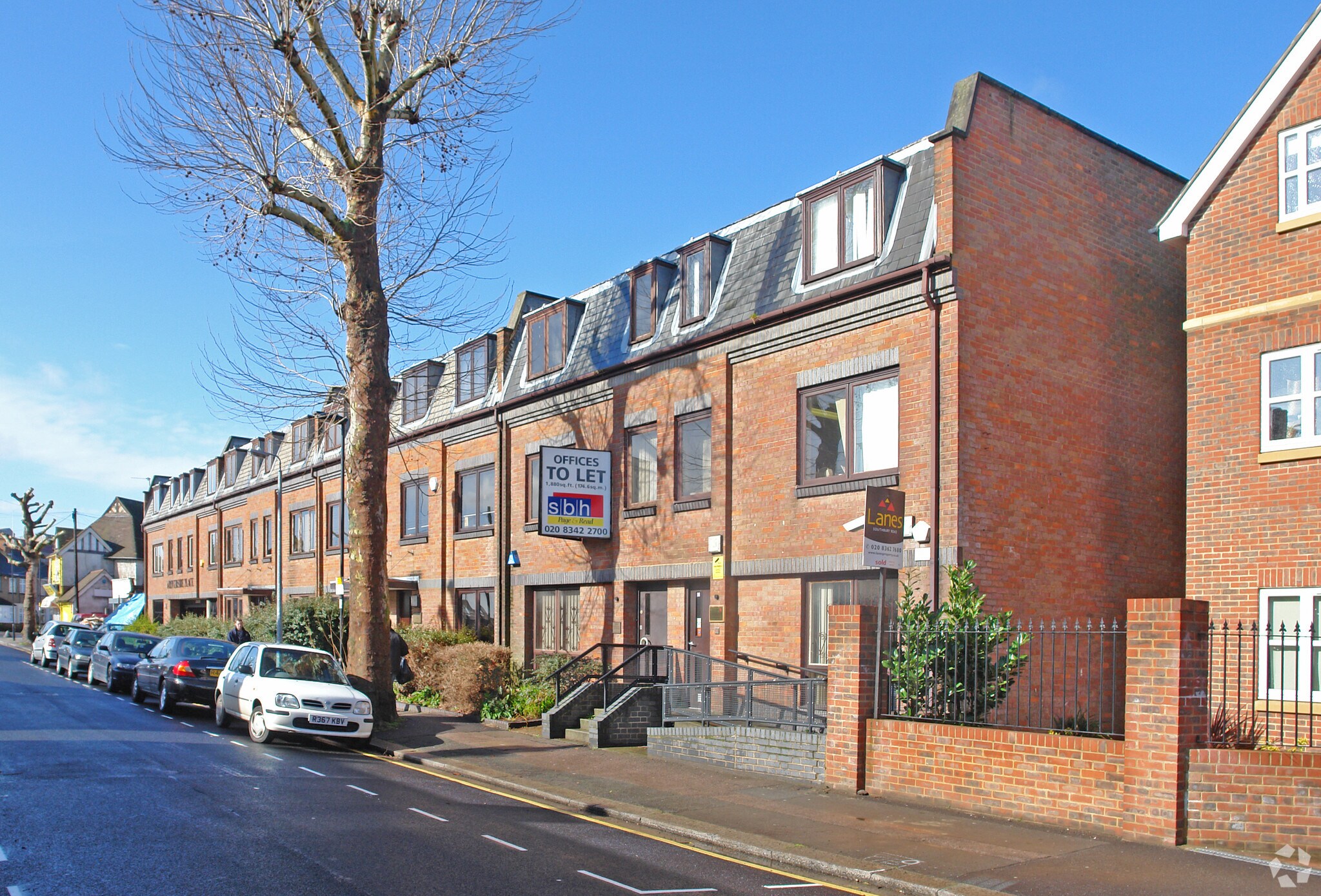 8-16 Ladysmith Rd, Enfield en alquiler Foto principal- Imagen 1 de 4