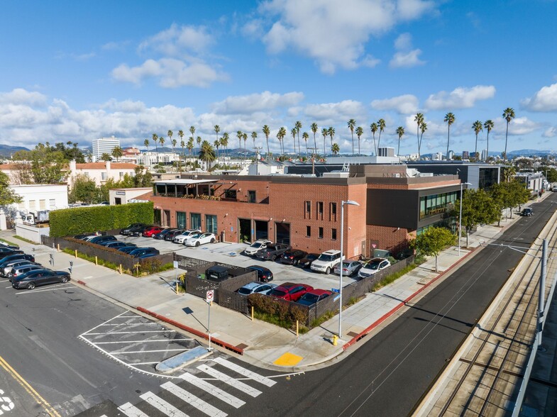 1205 Colorado Ave, Santa Monica, CA en venta - Foto del edificio - Imagen 3 de 6