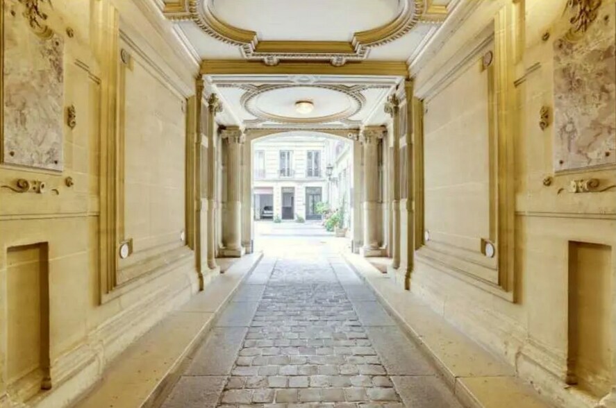 242 Rue De Rivoli, Paris en alquiler - Vestíbulo - Imagen 2 de 5