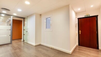 Carrer de Francesc Carbonell, 21-23, Barcelona, Barcelona en alquiler Foto del interior- Imagen 1 de 14