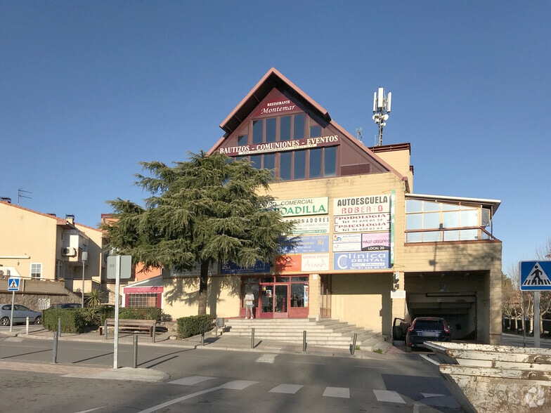 Local en Boadilla del Monte, Madrid en venta - Foto del edificio - Imagen 2 de 2