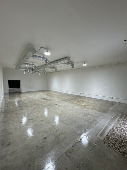 10432 Burbank Blvd, North Hollywood, CA en alquiler - Foto del interior - Imagen 3 de 9