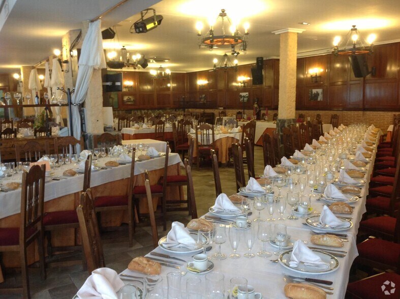 Local en Alcorcón, Madrid en venta - Foto del edificio - Imagen 2 de 17