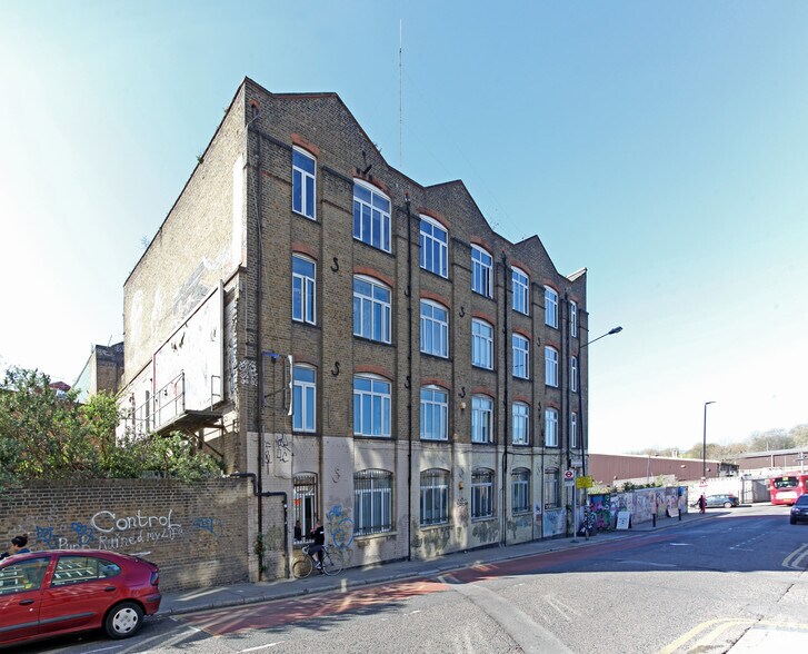 92 White Post Ln, London en alquiler - Foto del edificio - Imagen 2 de 2