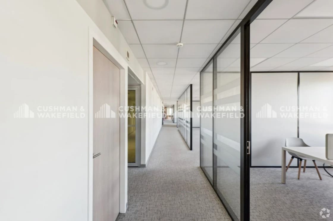 65 Avenue Jules Cantini, Marseille, BDR 13006 - Unidad 1 -  - Otros - Image 1 of 12