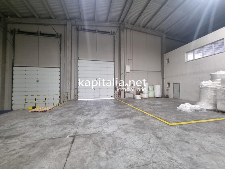 Nave en Alicante en alquiler - Foto del edificio - Imagen 2 de 5