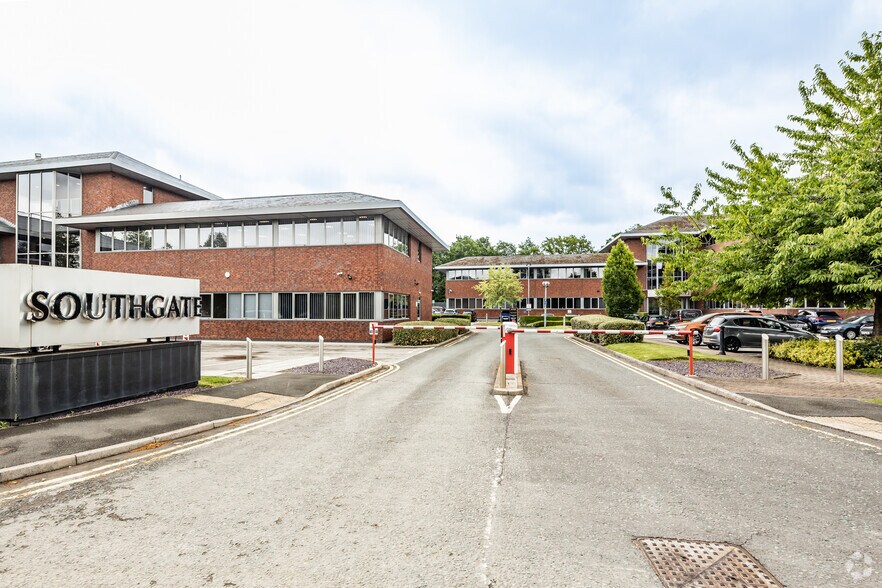 Wilmslow Rd, Cheadle en alquiler - Foto del edificio - Imagen 3 de 4