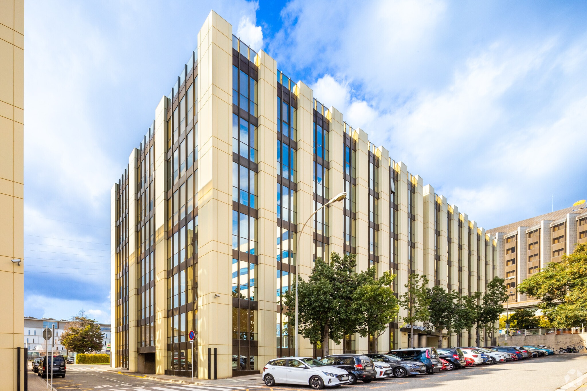 Carrer de la Constitució, 3, Sant Just Desvern, Barcelona en alquiler Foto del edificio- Imagen 1 de 16