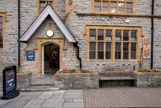 Más detalles de 83 High St, Street - Oficina en alquiler