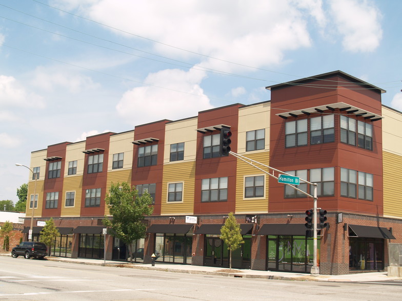 5901 Delmar Blvd, Saint Louis, MO en alquiler - Foto principal - Imagen 1 de 3