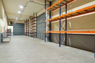 Nave en Alcorcón, Madrid en alquiler Foto del interior- Imagen 1 de 17