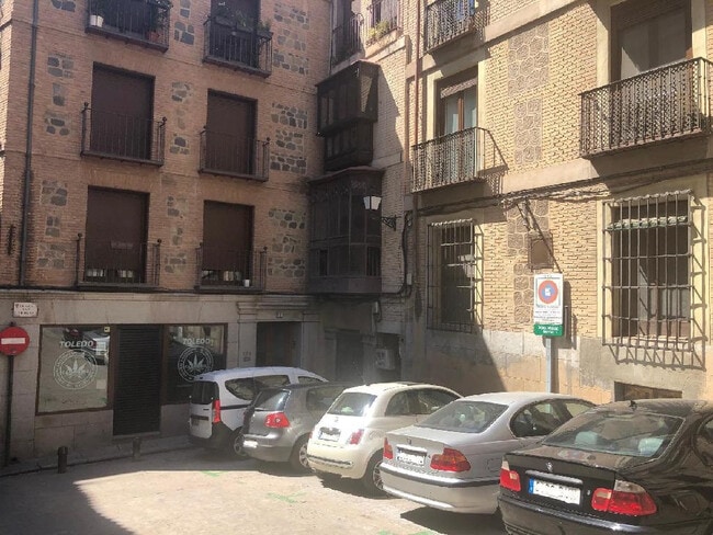 Más detalles de Plaza de San Nicolás, 2, Toledo - Edificio residencial​ en venta