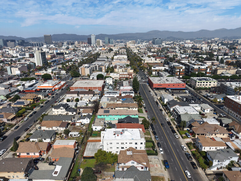 1421 S Westmoreland Ave, Los Angeles, CA en venta - Foto del edificio - Imagen 2 de 4