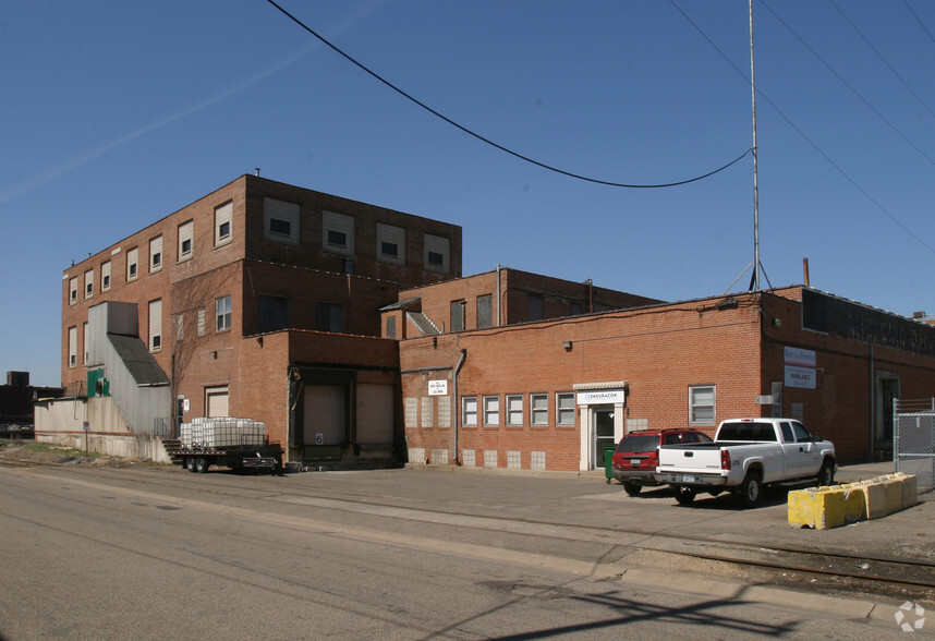 2103-2105 Wabash Ave, Saint Paul, MN en alquiler - Foto del edificio - Imagen 3 de 32