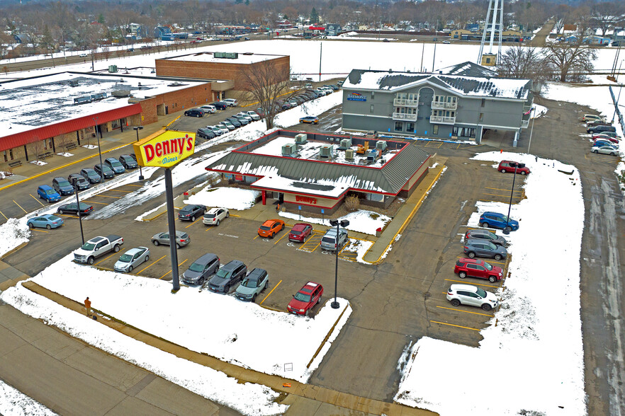 1226 S Broadway, Rochester, MN en venta - Foto principal - Imagen 1 de 4