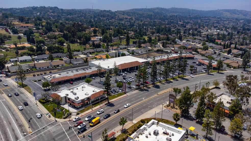 19756 Colima Rd, Rowland Heights, CA en alquiler - Foto del edificio - Imagen 2 de 9