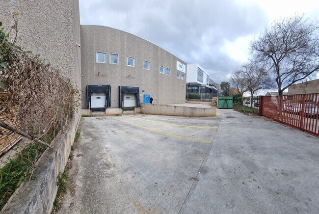 Más detalles de Carrer del Progrés, 8, Gavà - Nave en alquiler