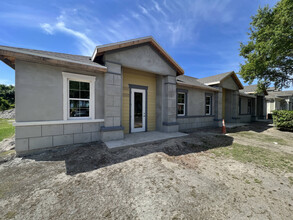 1600 Lexington Green Ln, Sanford, FL en alquiler Foto del edificio- Imagen 1 de 2