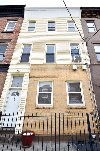 385 Van Brunt St, Brooklyn, NY en venta - Foto principal - Imagen 1 de 12